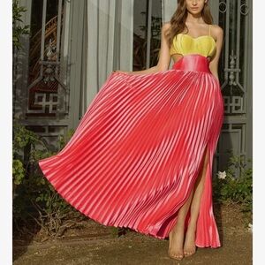 L'ATISTE Lime and Pink Satin‎ Pleated Maxi Dress Size Medium Cut out